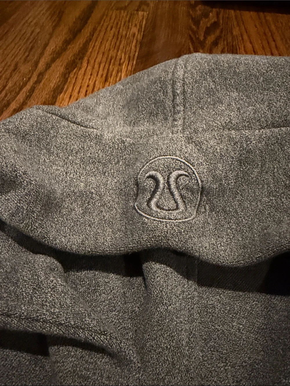 Lululemon Scuba cropped half zipped hoodie with logo